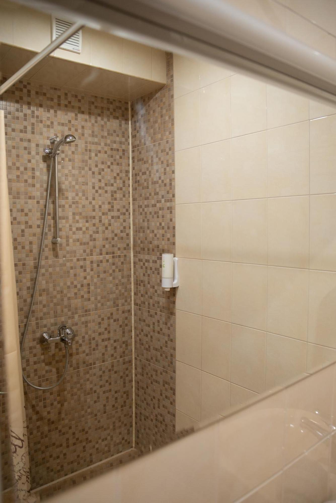 Mdm Apartment City Center Ruse Bagian luar foto